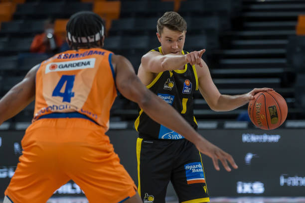 00年代多 00年代多